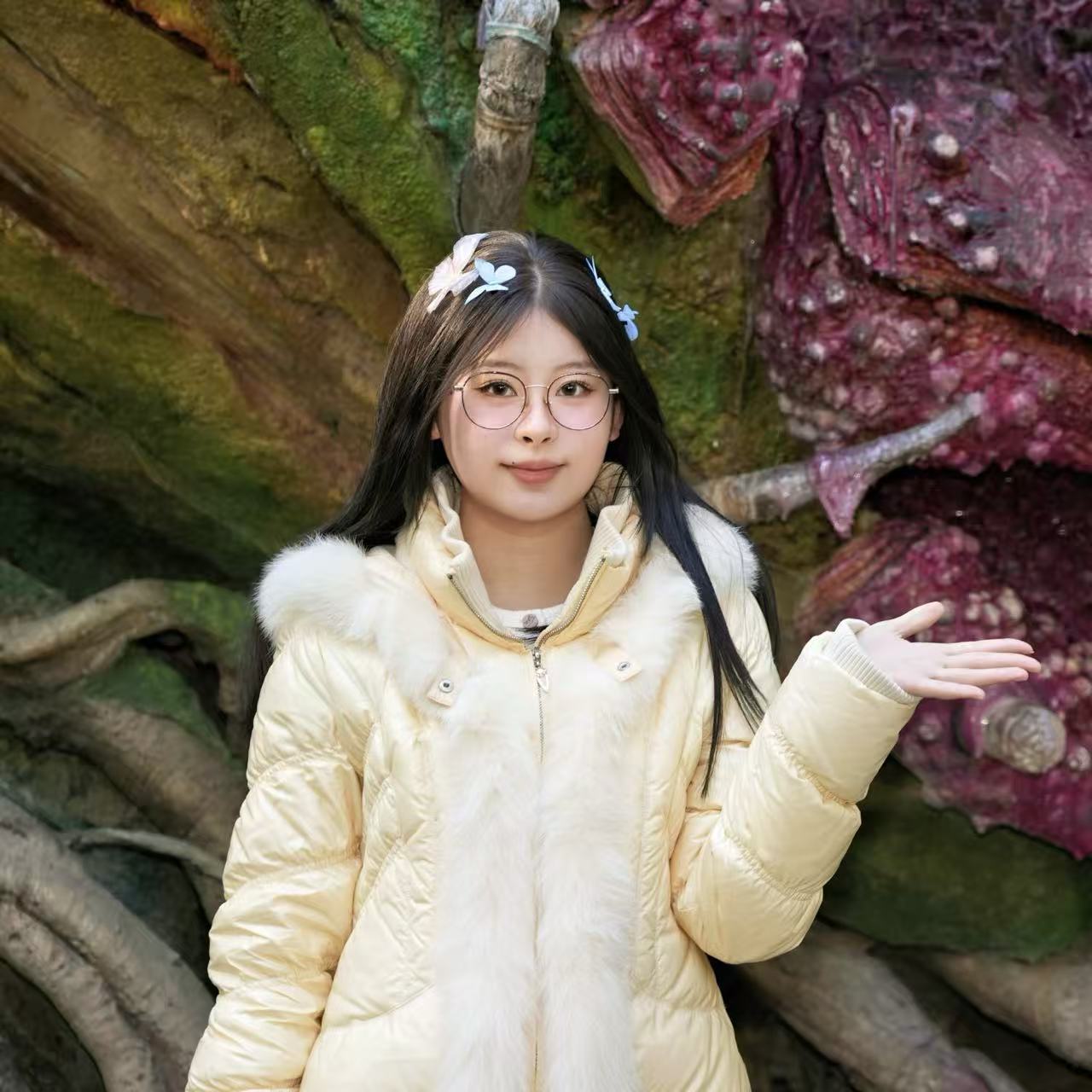 Portrait placeholder for Shuhan Wang